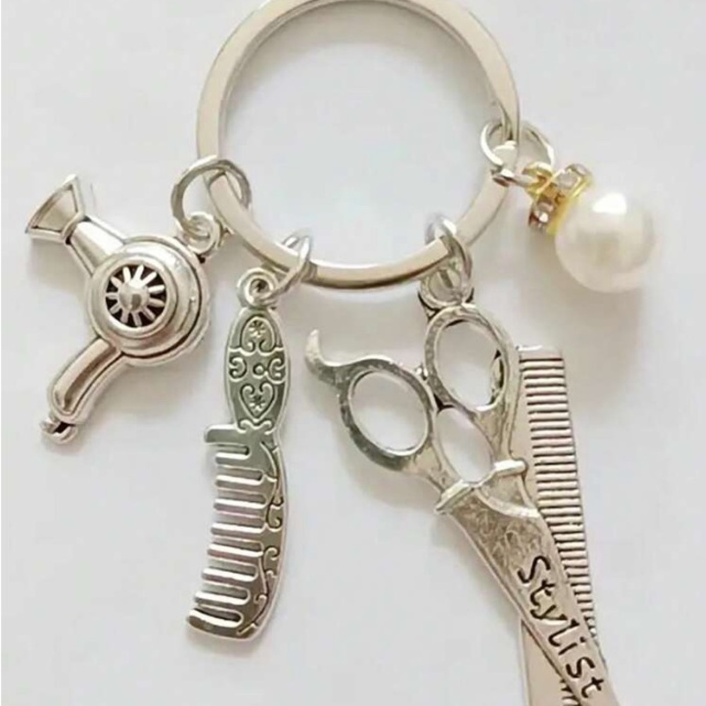Hairstylist keychain  with a Scissor comb and blow dryer NWT
